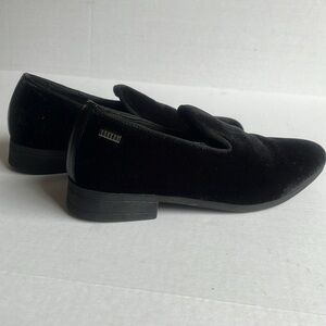 uubaris Black Velvet Slip-On Dress Shoes